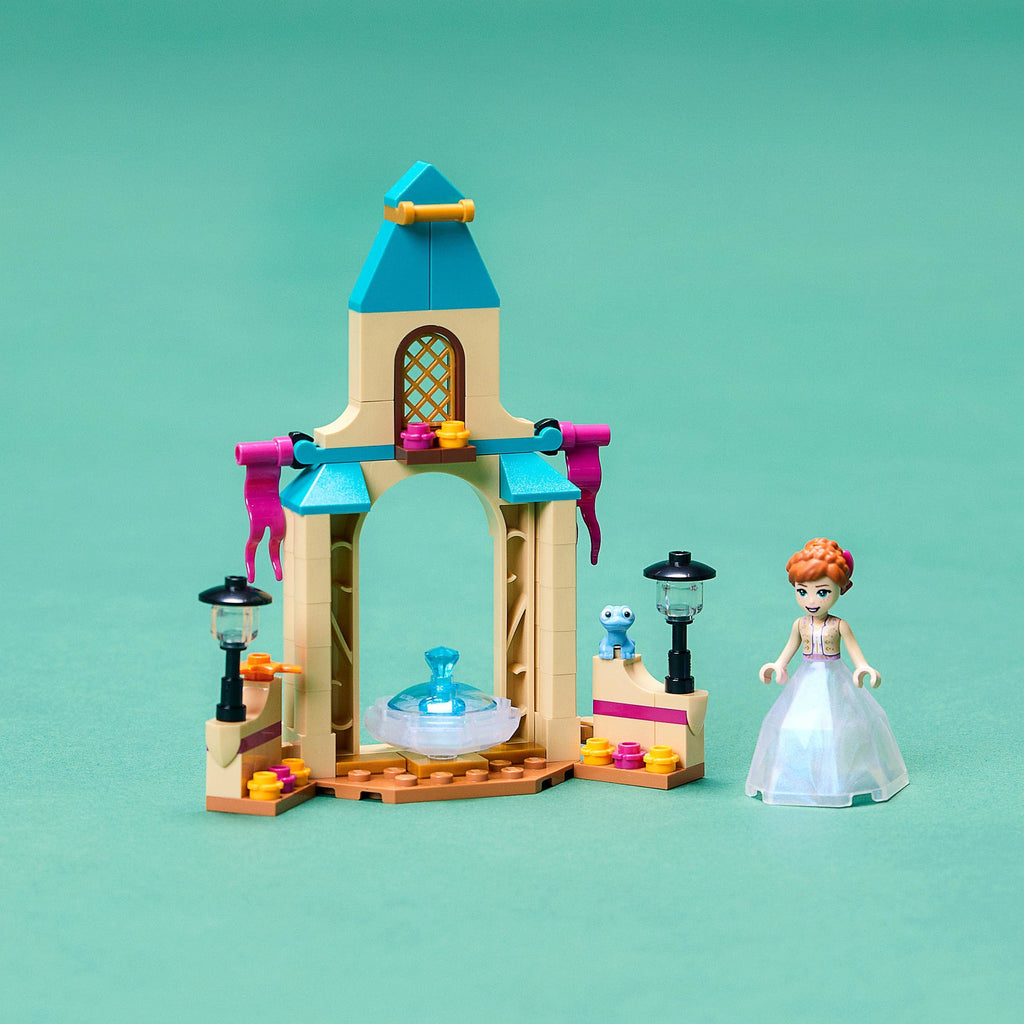 Building Toy with Mini Doll E774976